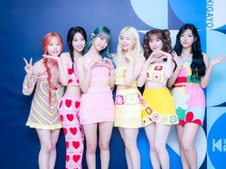 Lirik Lagu Lights On - Weeekly