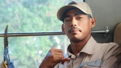 Bak Kembaran Terpisah, Ini 7 Foto Pria Maluku Mirip Mendiang Dali Wassink Bikin Heboh