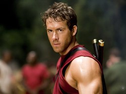 Ryan Reynolds Jadi Orang Pertama yang Dihubungi James Gunn Usai Jadi Bos DC