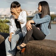 3 Tanda Kamu Punya Teman yang Benar-benar Baik Hati