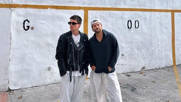 Lirik Lagu Terjemahan Congrats - LANY