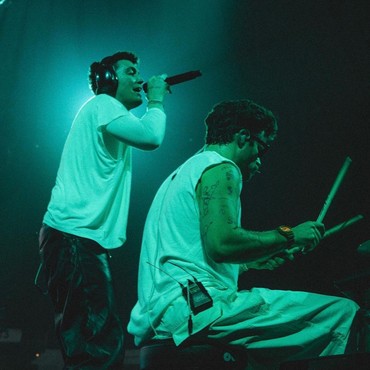 Lirik Lagu Hericane - LANY