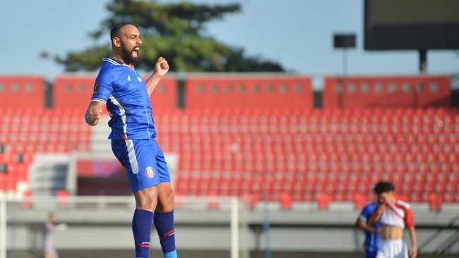 Arema FC Menggilas Madura United 5-0, Melaju ke Semifinal Piala Presiden