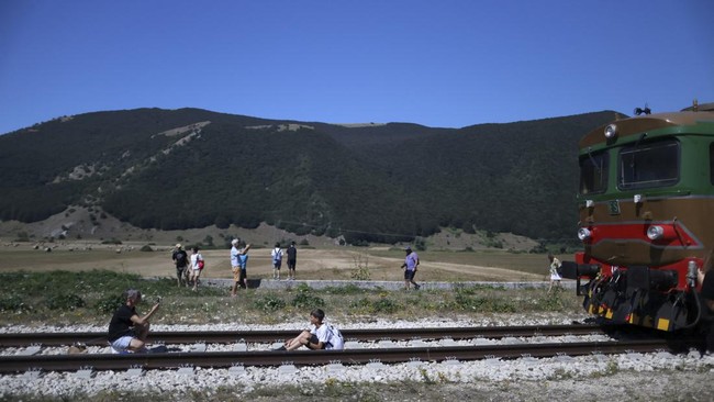 FOTO: Menyusuri Eloknya Jalur Kereta Kuno Transiberia Italia