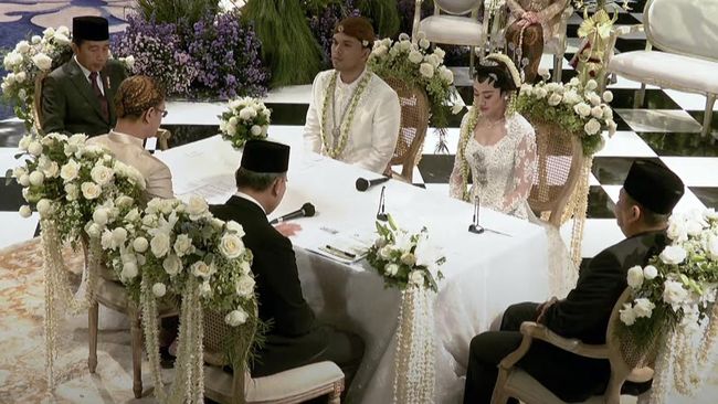 Presiden Jokowi dan Ketua MPR Bambang Soesatyo jadi saksi pernikahan Thariq Halilintar dan Aaliyah Massaid, Jumat (26/7) pagi di Jakarta.