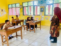 Perjuangan SDN 2 Kadupandak Ciamis Bertahan di Tengah Kekurangan Siswa