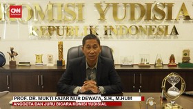VIDEO: KY Akan Periksa Hakim yang Vonis Bebas Gregorius Natanur