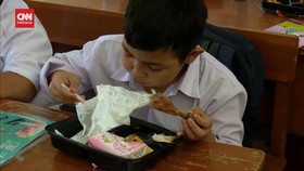 VIDEO: Dokter Ahli Gizi Soroti Makan Siang Gratis Prabowo-Gibran