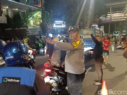 Pemotor Tewas Kecelakaan di Tendean gara-gara Gagal Salip Bus