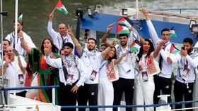 Pembukaan Olimpiade: Israel Dicemooh, Palestina Dapat Applause