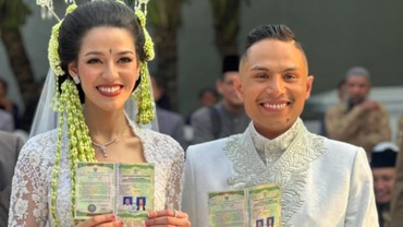img-title Susan Sameh Resmi Menikah, Natasha Wilona jadi Bridesmaid