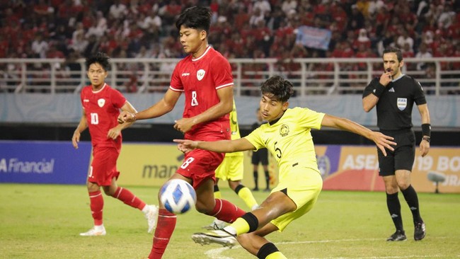 Indra Sjafri mengungkap alasan di balik pencoretan Arkhan Kaka, Meshaal Hamzah, dan Riski Afrisal dari skuad Timnas Indonesia U-20 di Piala Asia U-20 2025.