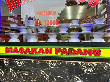 img-title Asal-Muasal Orang Non-Minang Dilarang Ormas Jualan Masakan Padang Murah