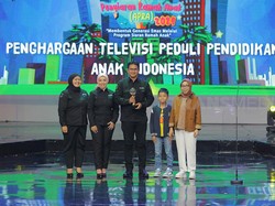 TRANS7 Kembali Raih Penghargaan Anugerah Penyiaran Ramah Anak 2024
