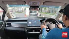 Rasa Mengemudi MPV Listrik Murah BYD M6