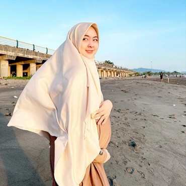 Shindy Kakak Ria Ricis Minta Maaf ke Teuku Ryan soal Transfer Uang Rp500 Juta