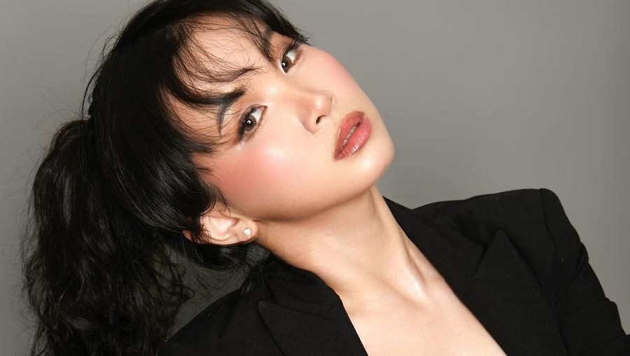 Indah G