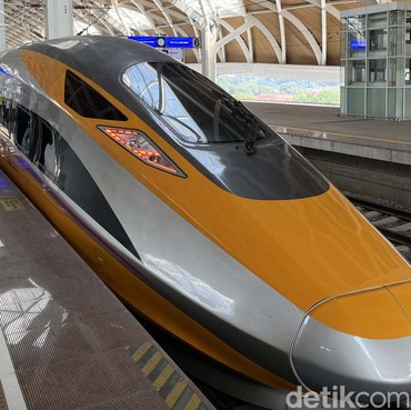 Jadwal, Rute, dan Harga Kereta Cepat Whoosh Jakarta-Bandung Lengkap 2024