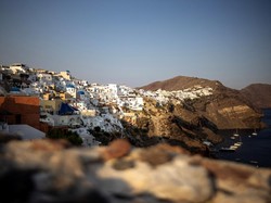 Seismolog: Gempa Besar Mungkin Masih Akan Terjadi di Santorini