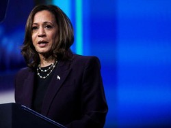 Video: Kamala Harris Minta Warga Florida Mengungsi Imbas Topan Milton