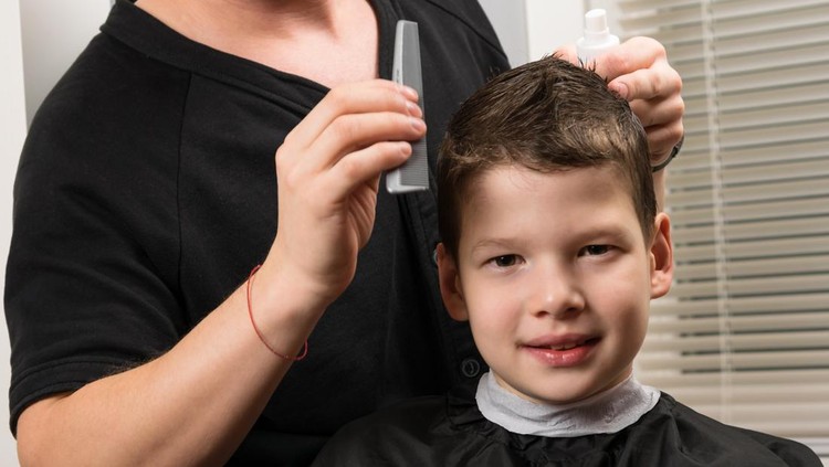 Potongan rambut anak laki-laki