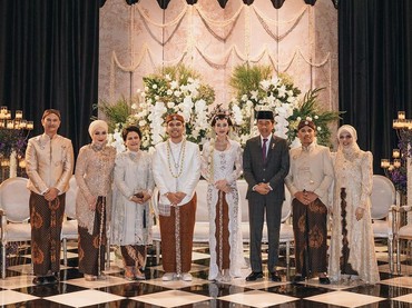 Thariq dan Aaliyah Bongkar Kado dari Jokowi dan Iriana, Isinya...