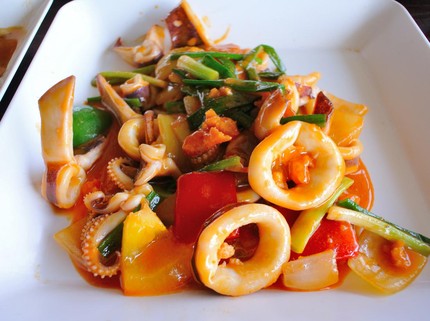 5 Resep Cumi Asam Manis ala Resto dengan Beragam Pilihan Saus yang Empuk dan Enak Banget