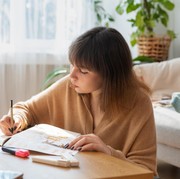 Tak Sekadar Menulis, Ketahui 6 Manfaat Journaling untuk Menjaga Fokus dan Kesehatan Mental
