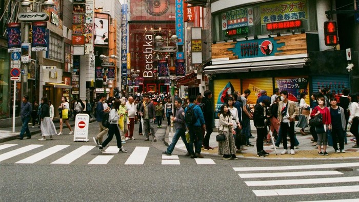 Jepang, China, hingga Korea Selatan Dihadapi 'Krisis' Penduduk! Indonesia Bernasib Sama?