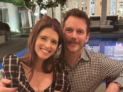 Aktor Jurassic Park Chris Pratt Bagikan Foto Terbaru Sang Istri yang Tengah Hamil Anak Ketiga