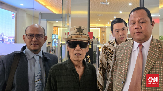 Komedian Tessy mengaku dirugikan buntut ucapan Kepala BP2MI Benny Rhamdani yang menyebut sosok inisial T sebagai dalang judi online di Indonesia.