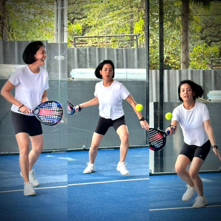 <p>"Jatuh cinta dengan permainan yang menantang namun memuaskan bernama Padel ini, dan saya berusaha memainkannya dengan cara yang benar," kata Lulu dengan Bahasa Inggris. (Foto: Instagram: @lutob)</p>