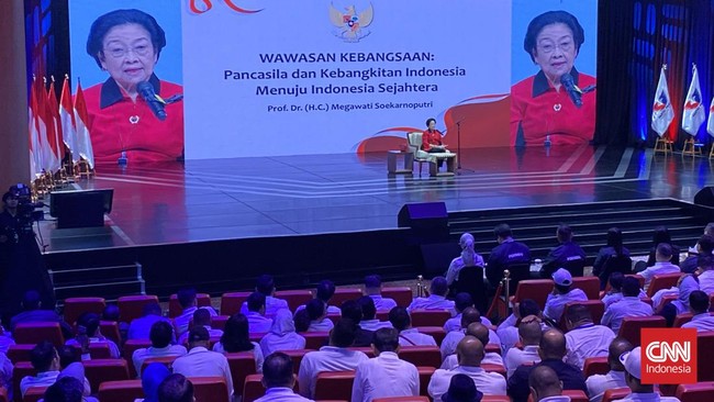 Megawati kembali mengungkapkan keinginannya agar pemilu legislatif diubah menjadi sistem proporsional tertutup, ialah hanya dengan mencoblos partai.