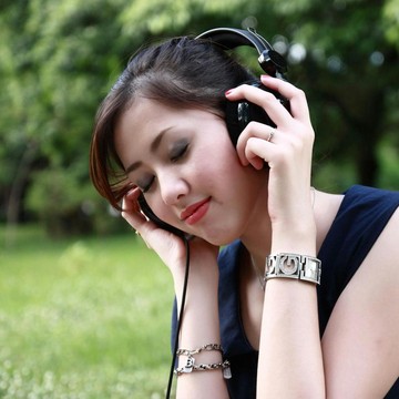 5 Daftar Manfaat Mendengarkan Musik untuk Kesehatan Mental