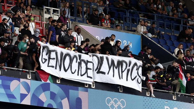 Olimpiade Paris 2024 menjadi ajang aksi protes anti-Israel yang terus menggempur Palestina.