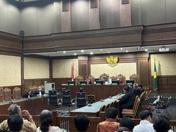 3 Terdakwa Kasus Korupsi Tol MBZ Divonis 3-4 Tahun Penjara