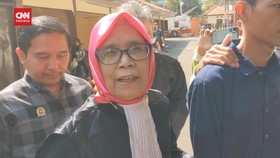 VIDEO: Kuasa Hukum Saka Tatal Harap 5 Polisi Hadir di Sidang PK