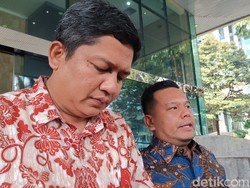 Penyidik KPK Disebut Bawa Laras Panjang saat Geledah Rumah Advokat PDIP