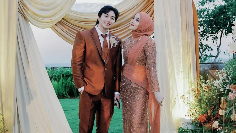 Bikin Konten soal Pindah Agama, Putri Delina & Jeffry Reksa Dikritik