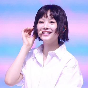 Hanni NewJeans Bongkar Sikap Buruk CEO Baru ADOR: Dia Nggak Peduli pada Kami