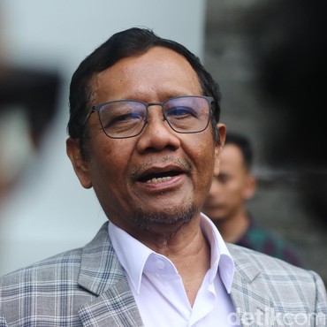 Raffi Ahmad Ngaku Tak di Mobil Dinas RI 36, Mahfud MD: Pejabat Nggak Jujur, Kampungan