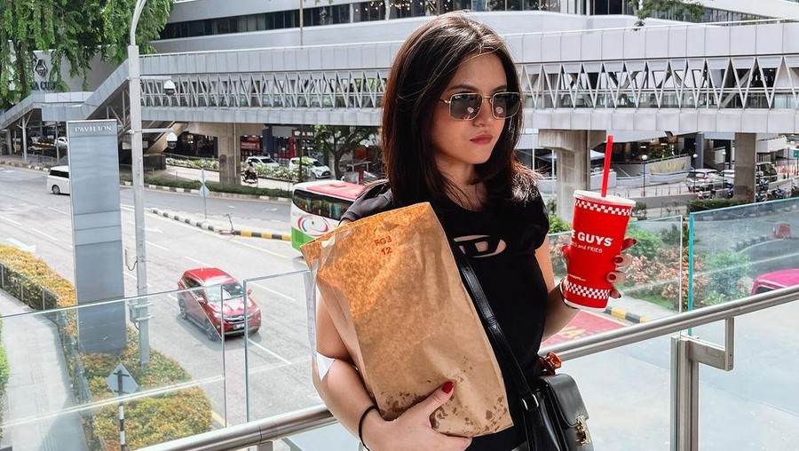 Marsha Aruan