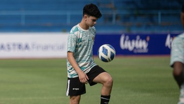 Sorotan Dunia Olahraga CNN Sport : Mathew Baker Berpotensi Cetak Sejarah Buat Indonesia di FIFA Match Day