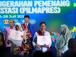 Aplikasi SiFabel Antar Mahasiswa Asal Lamongan Raih Prestasi Nasional
