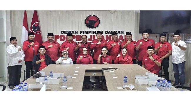 Ketua DPD PDIP Jatim, Said Abdullah menyampaikan bahwa dari ketujuh pasangan, sebagian besar merupakan kader tulen PDI Perjuangan sebagai bukti kaderisasi PDIP.