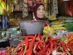 Pedasnya Harga Cabai Rawit Picu Jatim Inflasi 0,76% Desember 2025
