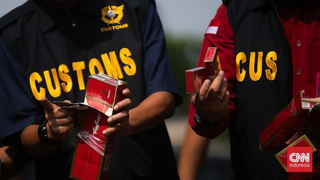 Pembekuan Direktorat Jenderal Bea Cukai (DJBC) Kementerian Keuangan (Kemenkeu) pernah terjadi di masa kepemimpinan Presiden ke-2 Soeharto.