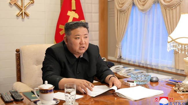 Kim Jong Un mau tambah senjata nuklir Korea Utara, hadapi ancaman AS dan sekutunya.