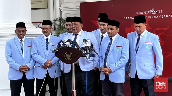 Rombongan Badan Komunikasi Pemuda Remaja Masjid Indonesia (BKPRMI) jadi sorotan lantaran tak merepresentasikan remaja saat datang ke Istana telaah urusan tambang.