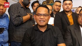 VIDEO: Iptu Rudiana Muncul ke Publik, Bantah Aniaya Para Terdakwa